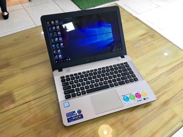 Asus X441UA core i3