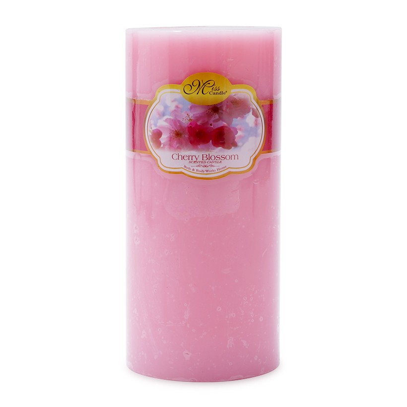 Nến thơm trụ tròn D7H15 Miss Candle MIC0277 7 x 15 cm (Hồng, hương hoa anh đào)