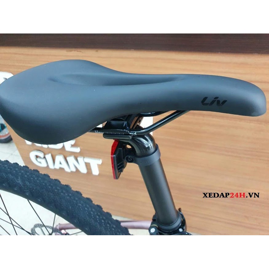 Xe đạp thể thao nữ GIANT LIV TEMPT 2 2021