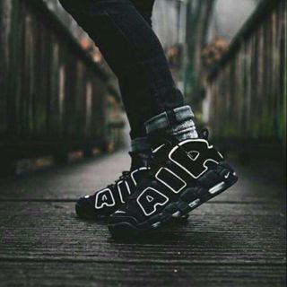 (ảnh thật) Giày air uptempo đen chữ viền trắng
