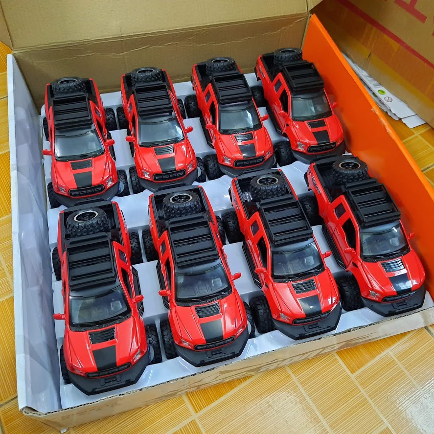 Đồ chơi trẻ em Xe mô hình ô tô Ford offroad bằng sắt tỉ lệ 1:32 có âm thanh và đèn