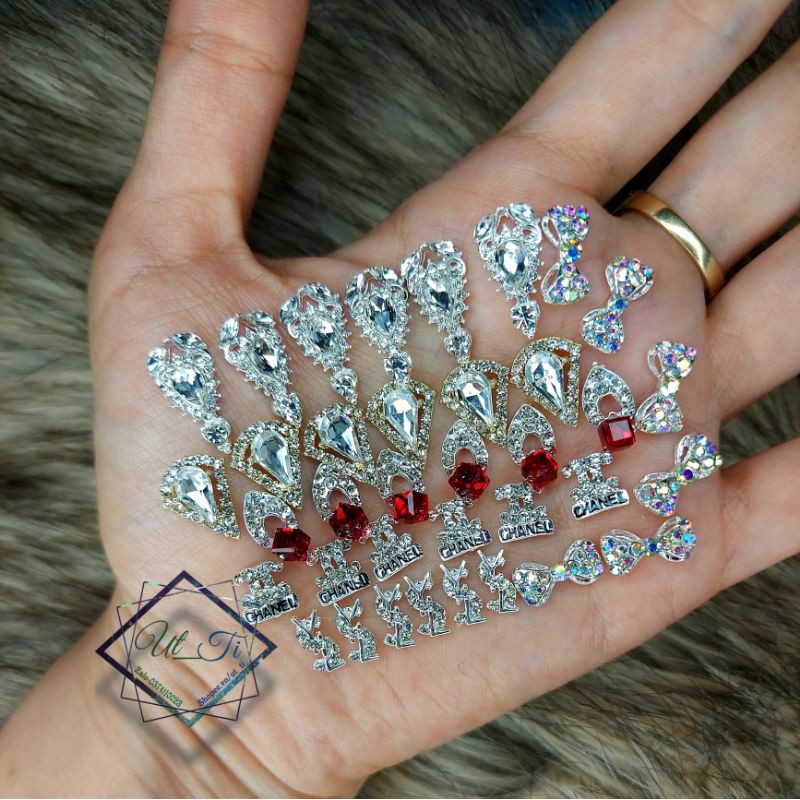 charm cụm full đá,2 màu vàng bạc mã 26