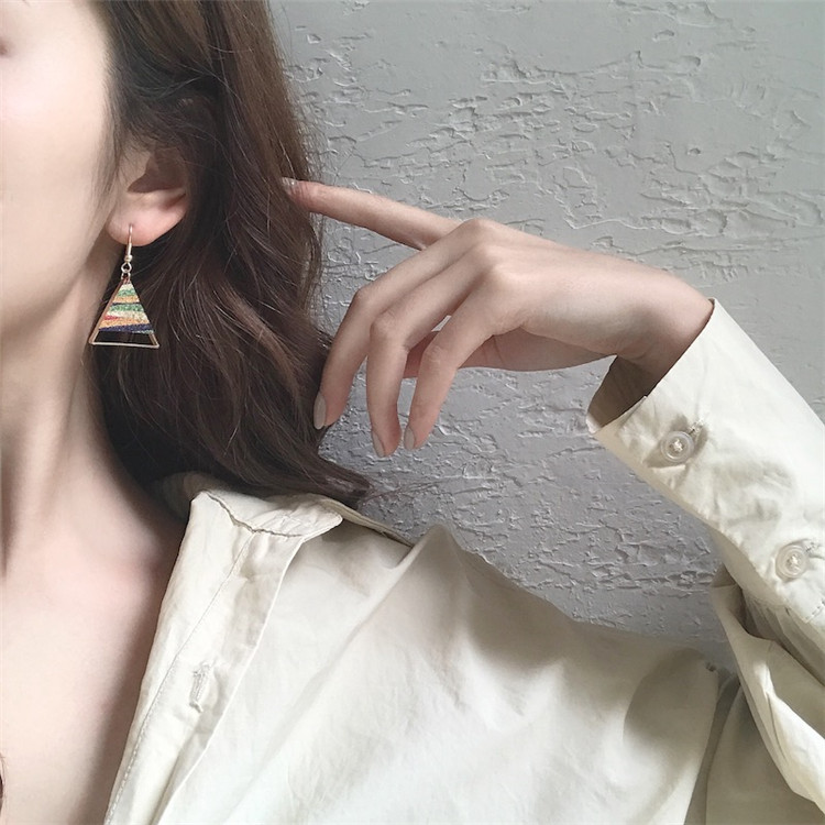 New ethnic style printed high-end earrings Korean temperament Korean style holiday earrings simple and flexible