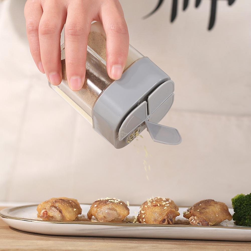 Hũ Đựng Gia Vị Bằng Nhựa Trong Suốt 4 Trong 1 O7W2
