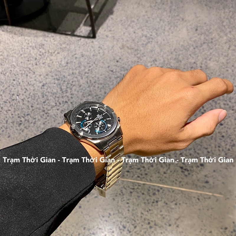 Đồng hồ nam Casio Edifice EFR-S567 - Kích thước 50,5×45,6×9,5mm