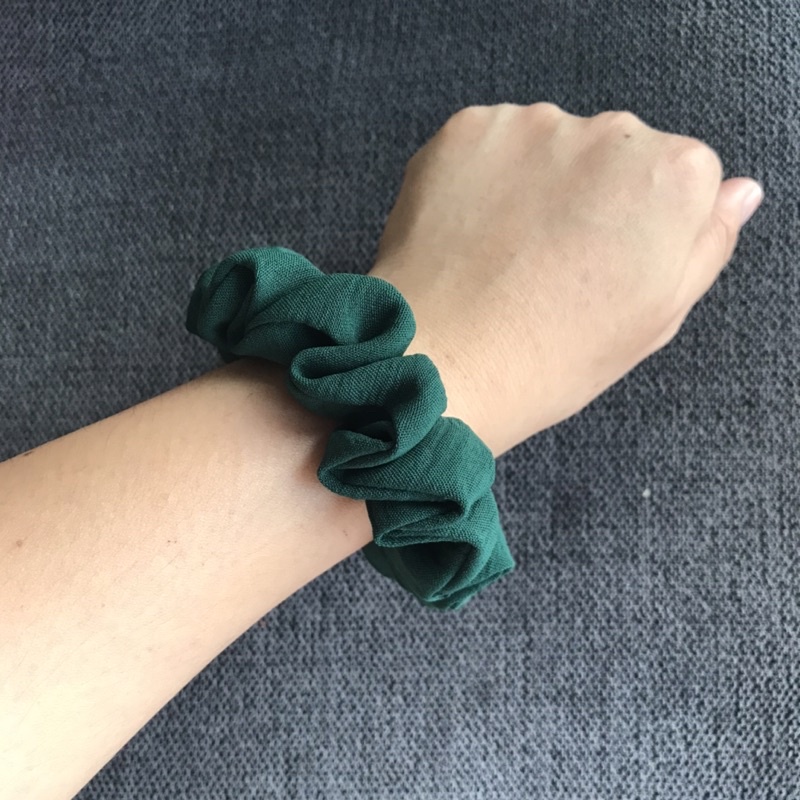 Set 7 sợi 🎗Cột tóc vải scrunchies handmade chất đũi /Dây buộc tóc crunchies
