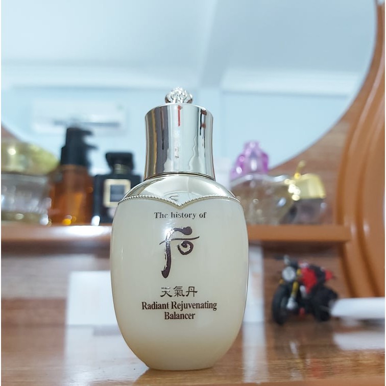Lọ Nước Hoa Hồng Cân Bằng Tái Sinh Da - Whoo Cheongidan Radiant Rejuvenating Balancer 25ml