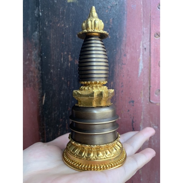 Bảo tháp xá lợi bằng đồng - tháp Katang