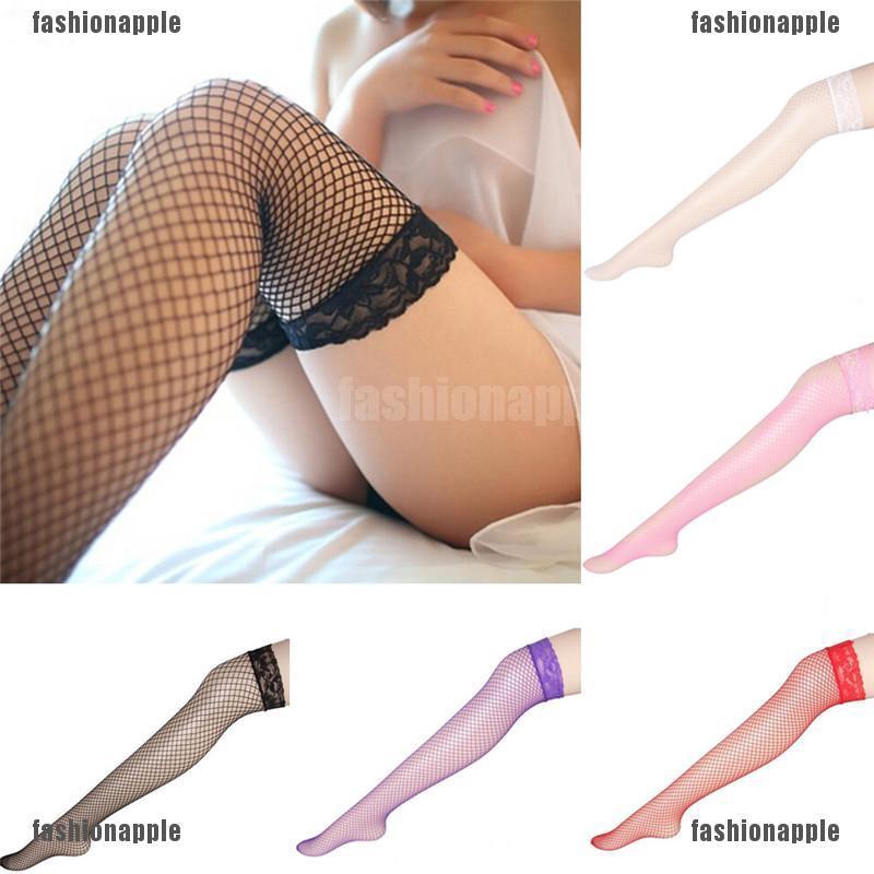 Đôi Tất Chân Lưới Cao Qua Gối Thời Trang Cho Nữ