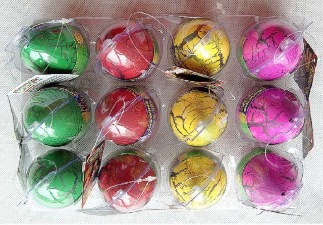 Đồ chơi quả trứng khủng long cho bé