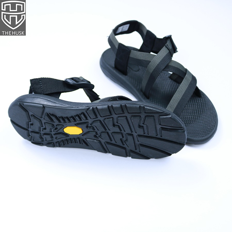 Giày Sandals Unisex HuuCuong &amp; TheHusk Quai Chéo Quai Dù Đế Cao Su - TH4