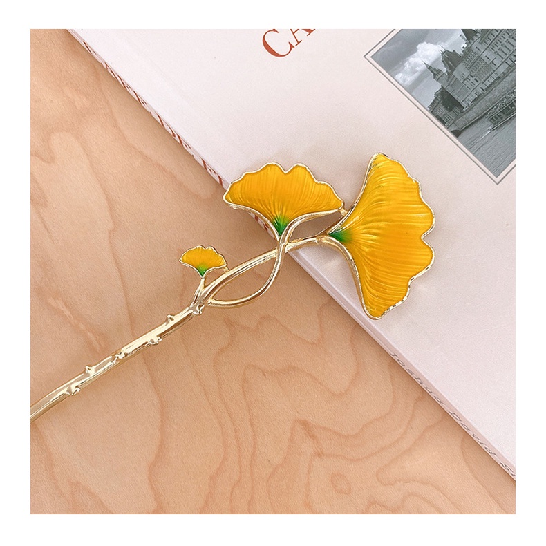 Kẹp Tóc Hình Lá Ginkgo Phong Cách Mori Cổ Điển