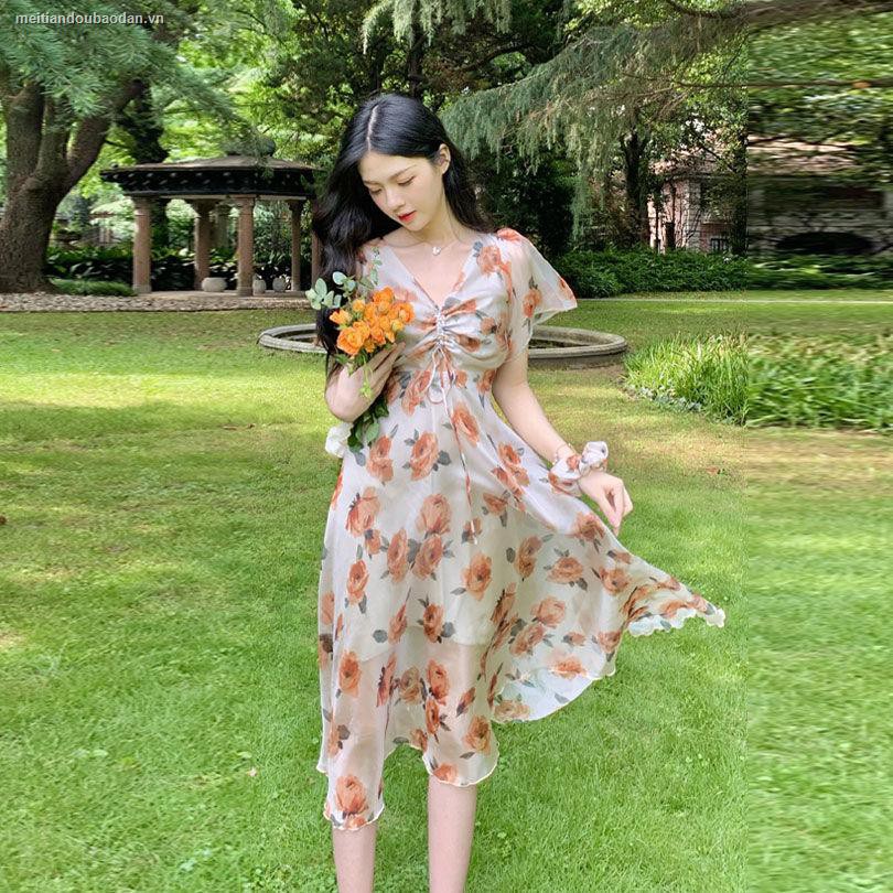 ♛☃ﺴ"Sweet Summer" oil painting flowers French retro elegant slimming clavicle long dress female 2021 new style [shipped within 12 days]