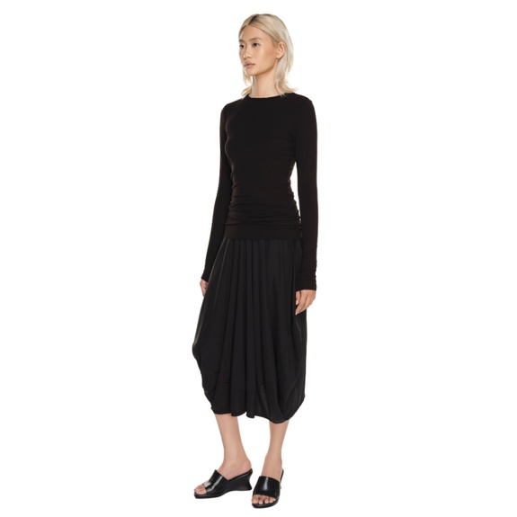 Chân váy thun xếp rũ tạp điểm nhấn Aspirin BLACK PUMPKIN SKIRT