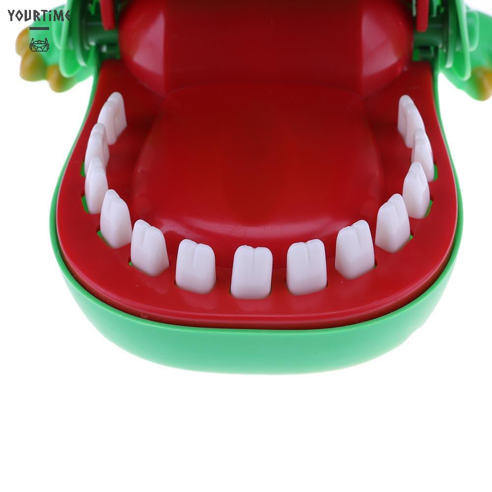 Đồ chơi Large Crocodile Mouth Dentist Bite Finger Game Funny Toy Gift