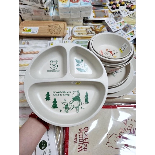 Khay nhựa 3 ngăn Gấu Pooh Hàn quốc