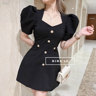 ĐẦM CỔ V PHỐI NÚT