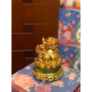 [Phong thủy] Tỳ Hưu vàng đế thủy tinh