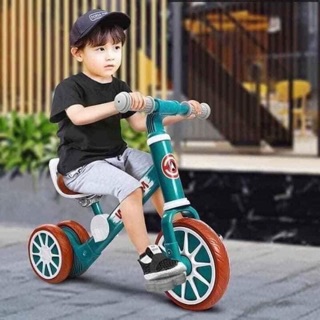 Xe Cân Bằng MOTION Kiêm Xe Đạp 3 Bánh Và Xe Chòi Chân Cho Bé, Xe Cần Bằng Cho Bé