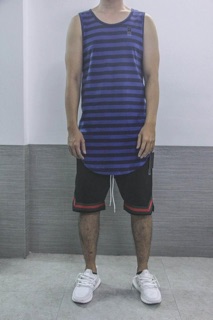 Quần short V line
