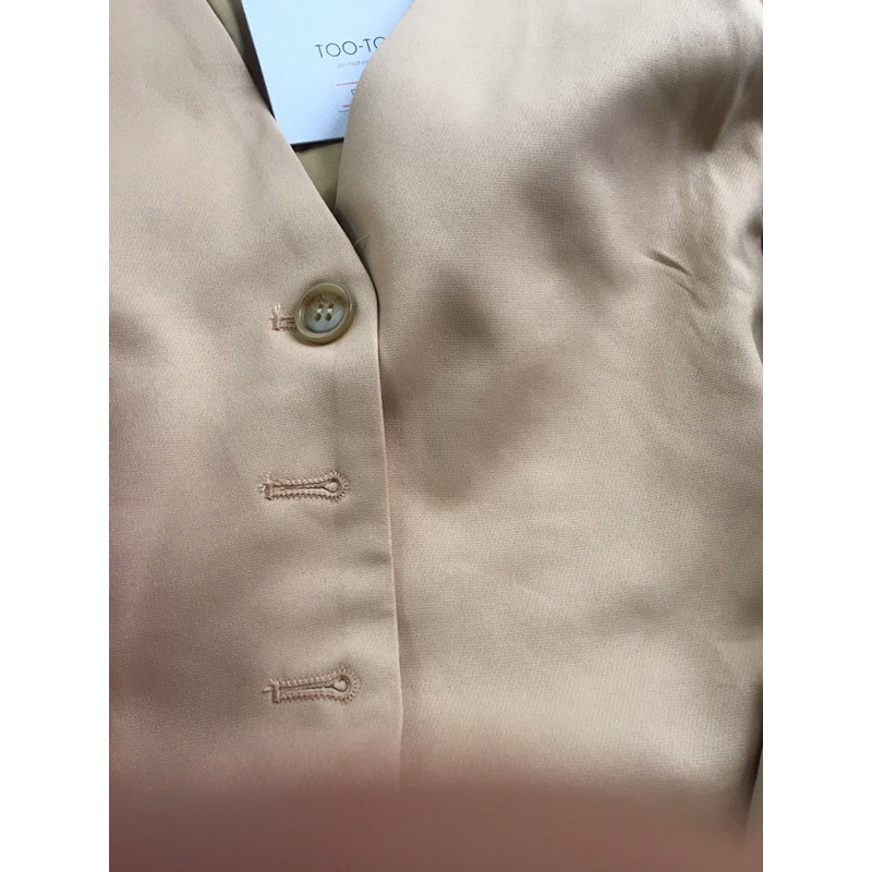 (Hàng có sẵn) Áo Blazer cổ tim trẻ trung 2021 | BigBuy360 - bigbuy360.vn