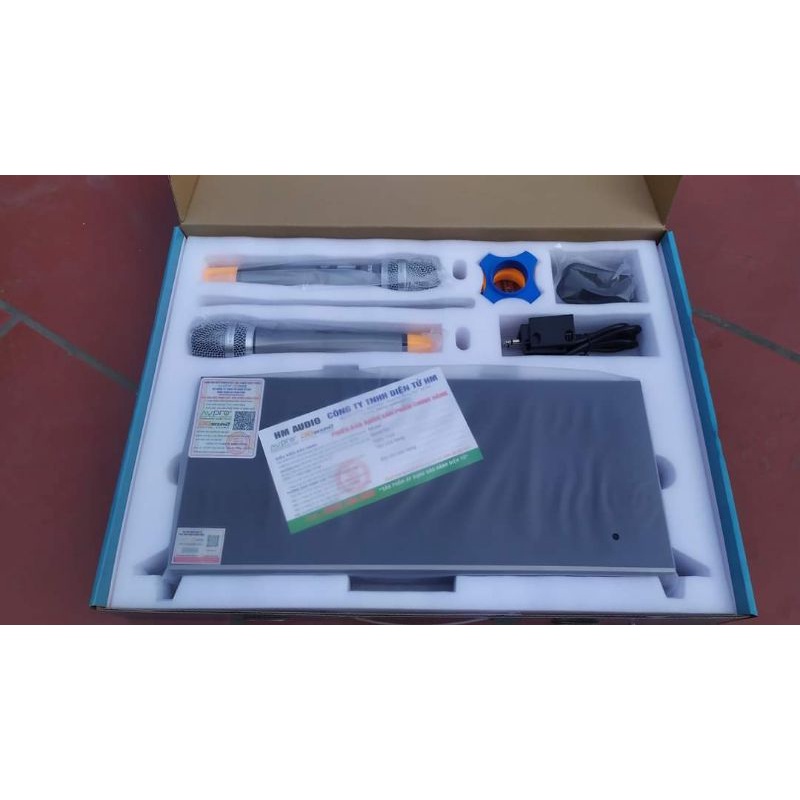 Thanh lý Micro AV Pro 560