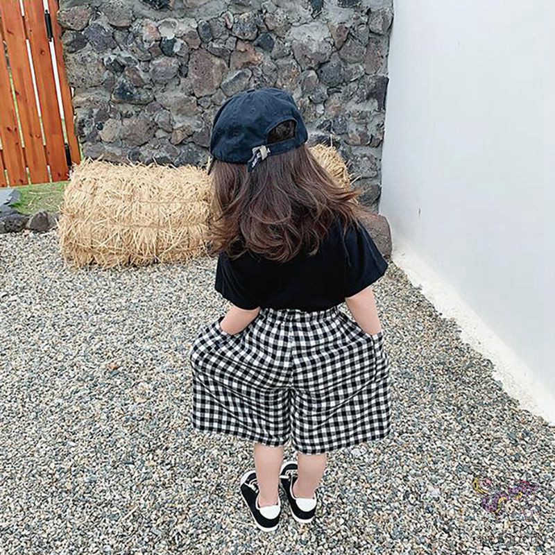 Set Áo Thun Tay Ngắn &amp; Quần Short Caro Cho Bé Gái