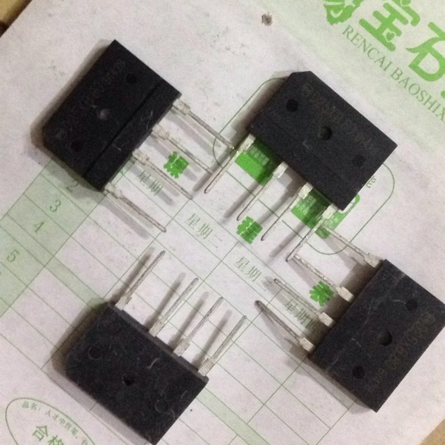 Diode chỉnh lưu cầu chân cắm  25A, 3A, 1A , chân dán DB107