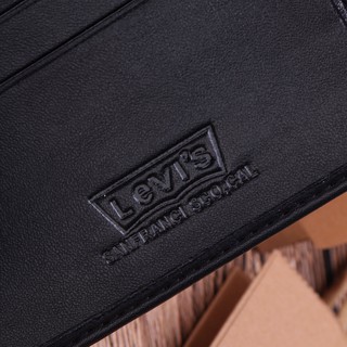 ví ngắn của Levis