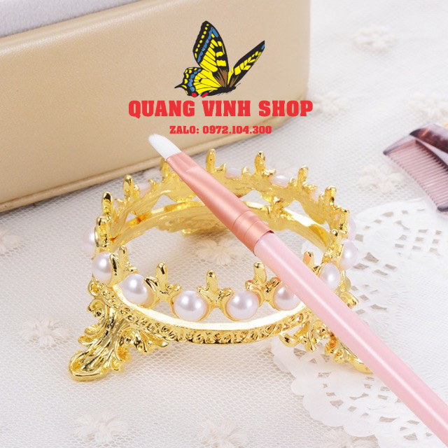 Đế để bỏ cọ vẽ