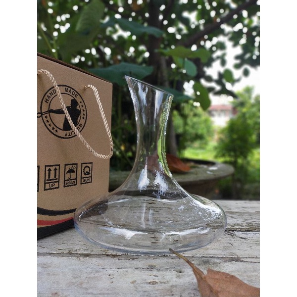 Bình thở rượu vang - Decanter dáng cổ điển miệng vát không tay cầm  dung tích 1700ml