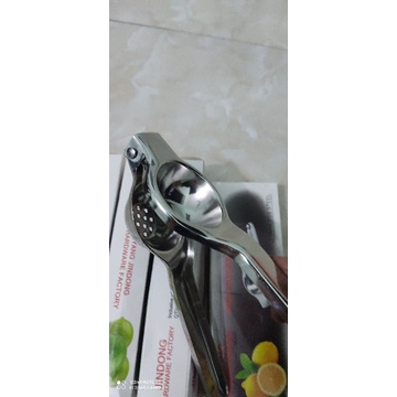 Dụng cụ ép vắt chanh bằng Inox 304 cho các bà nội trợ