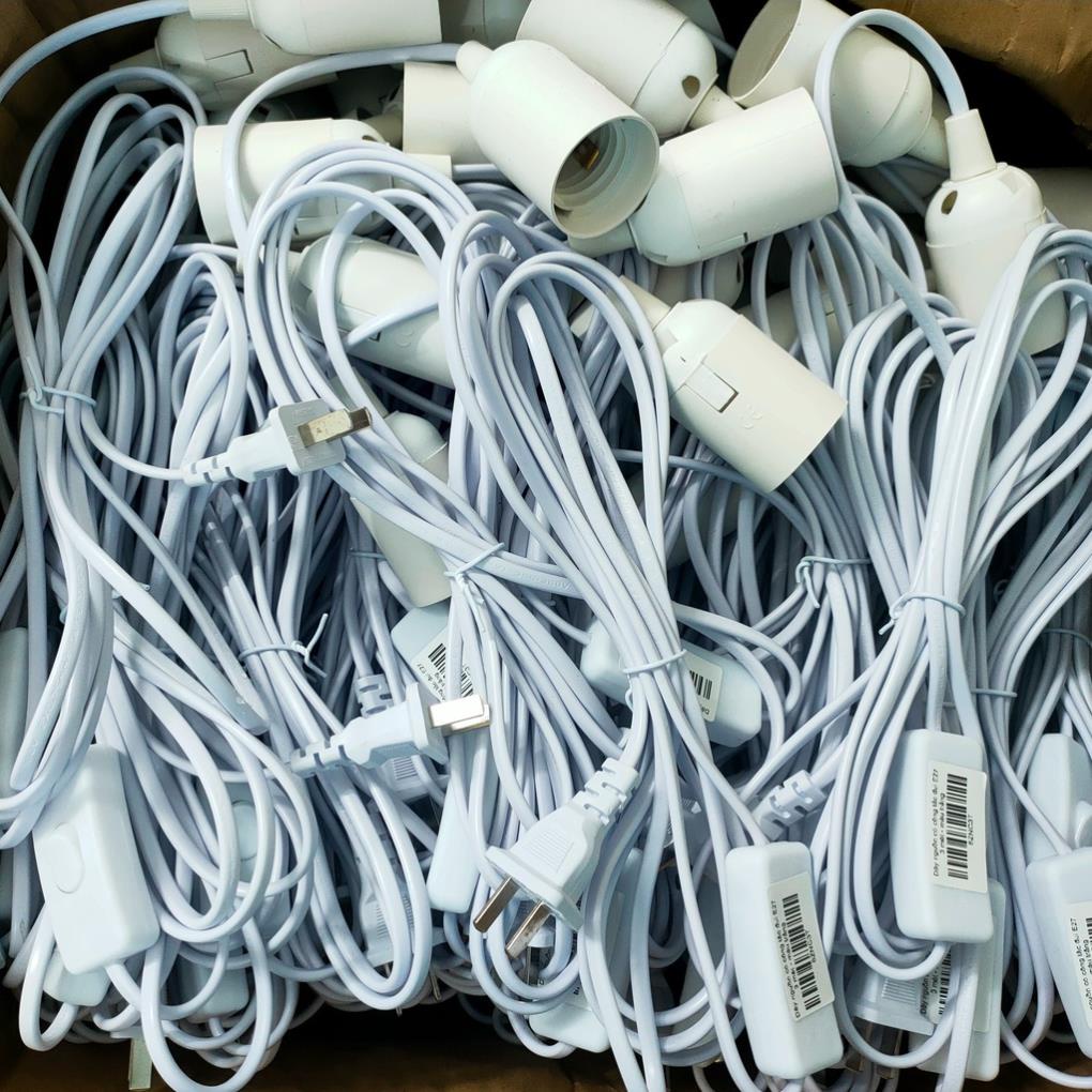 Bộ 3 Đui đèn E27 liền dây 3 mét có công tắc
