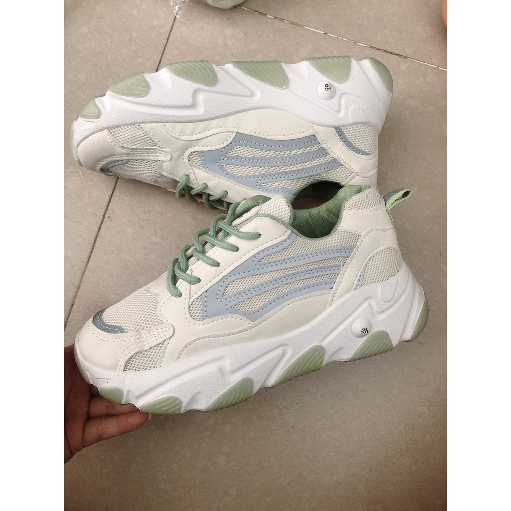 BATA SỌC PHẢN QUANG 700