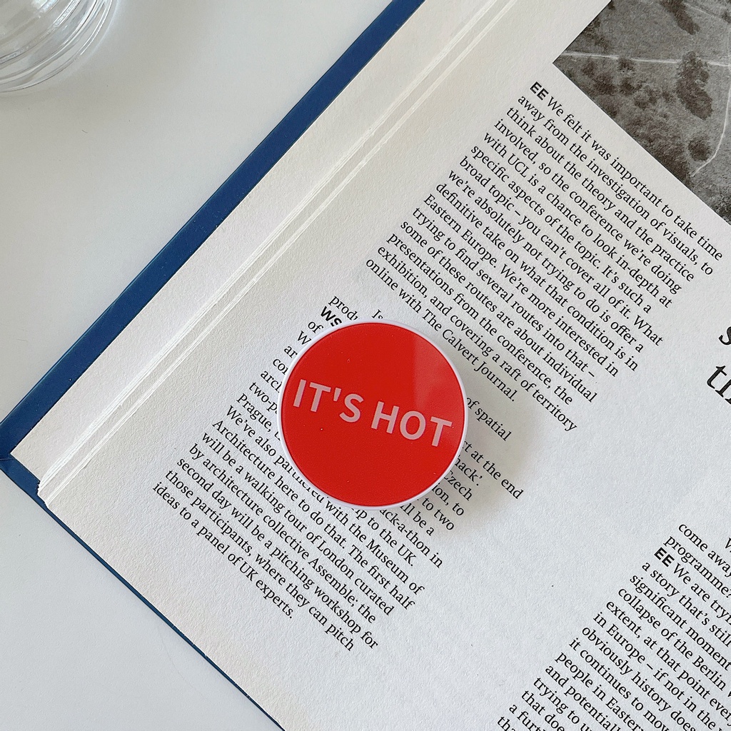 Giá Đỡ Điện Thoại Để Bàn Màu Trắng Sáng Tạo