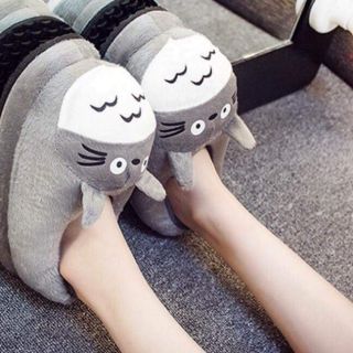 Dép bông totoro