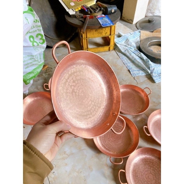 Chảo đồng đỏ 23 cm chất liệu bằng đồng đỏ nguyên chất nhà làm ra