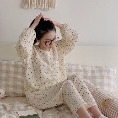 Bộ đồ ngủ chất đũi nhăn dáng dài nhiều hoạ tiết Friday | BigBuy360 - bigbuy360.vn