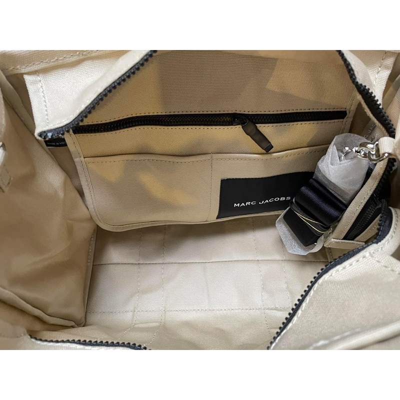 Túi Marc Jacquard small Tote- chính hãng.
