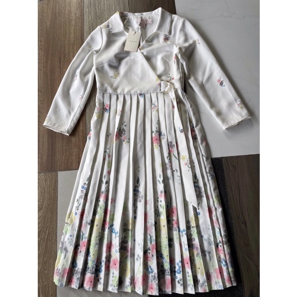 Đầm TED BAKER tươi tắn 🍀🍀🍀