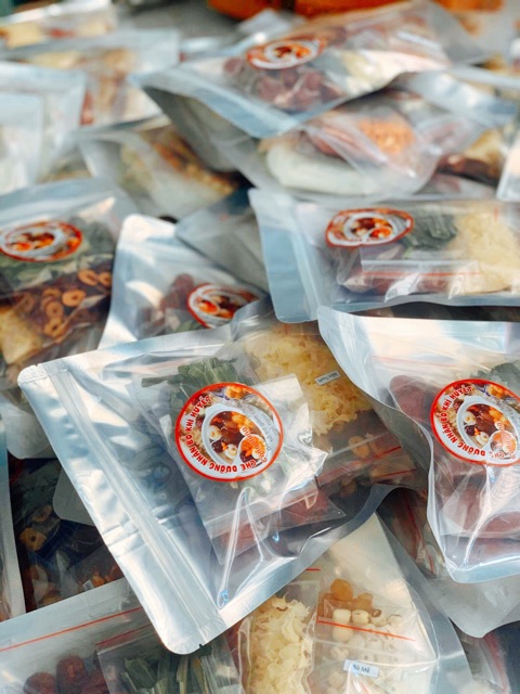 [500g] SET CHÈ DƯỠNG NHAN TUYẾT YẾN - NẤU 12-14 CHAI | BigBuy360 - bigbuy360.vn