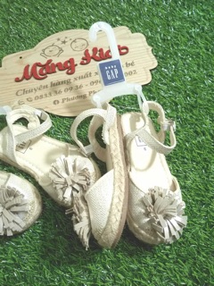 Sandal cói bé gái