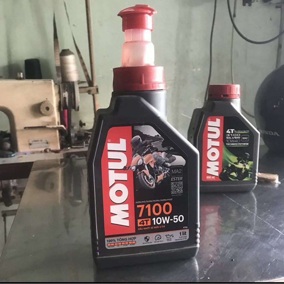 [ Chính Hãng ] Nhớt Motul 7100 10W50 1L , Nhớt tổng hợp 100%, Nhớt Xe Máy 4T dành cho xe số công suất cao