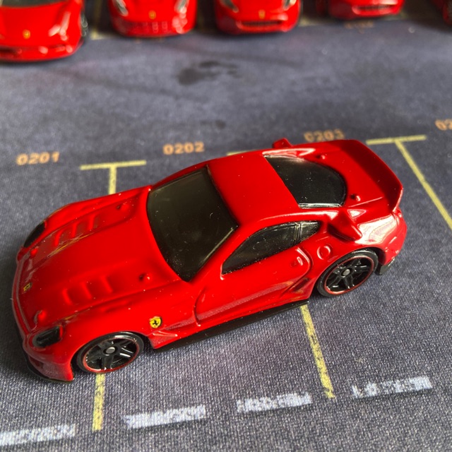 Xe Hot Wheels Ferrari 599XX custom