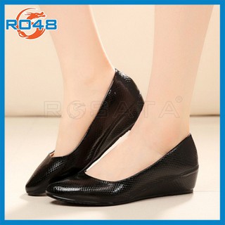 Giày nữ đế xuồng đế cao 3cm đẹp màu đen trắng hàng hiệu rosata ro48