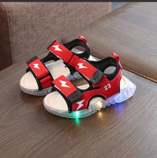 Sandal bé trai có đèn