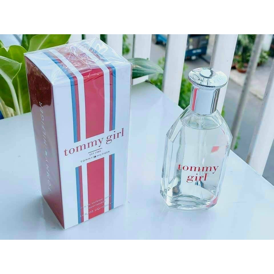 Nước Hoa Tommy Hilfiger Tommy Girl EDT Toát Lên Sự Năng Động Trẻ Trung Của Một Người Phụ Nữ Hiện Đại