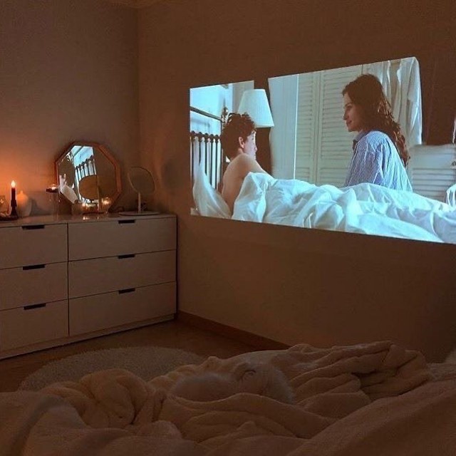 Máy chiếu T5 dành cho cá nhân cho gia đình tối đa 150inch Kết nối Wifi - Android - Cắm dây tùy chọn