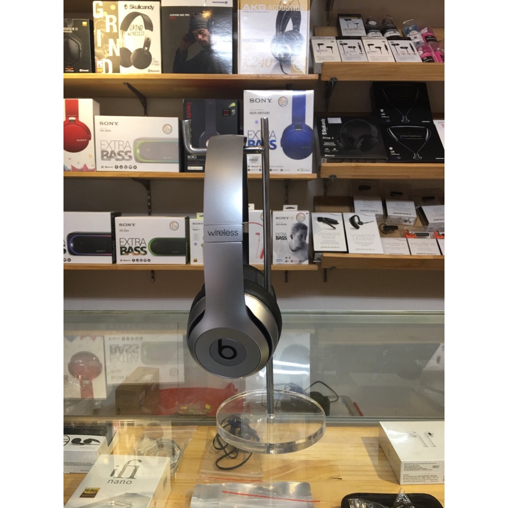 GIÁ TREO TAI NGHE INOX ĐẾ MICA - CHÍNH HÃNG PHÂN PHỐI