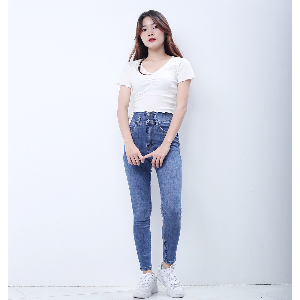 Quần jeans dài nữ co giãn SAIGONJEAN cạp thường lưng lớn màu xanh nhạt trơn QD037